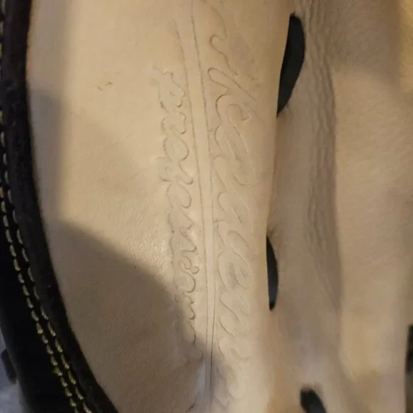 Catcher's Mitt - Left Hand Throw - Youth - Picture 4 of 4